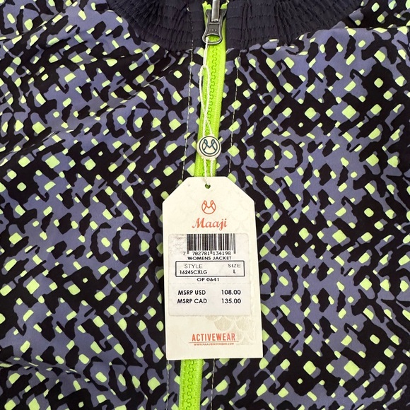 Sweater - Picture 3 of 3